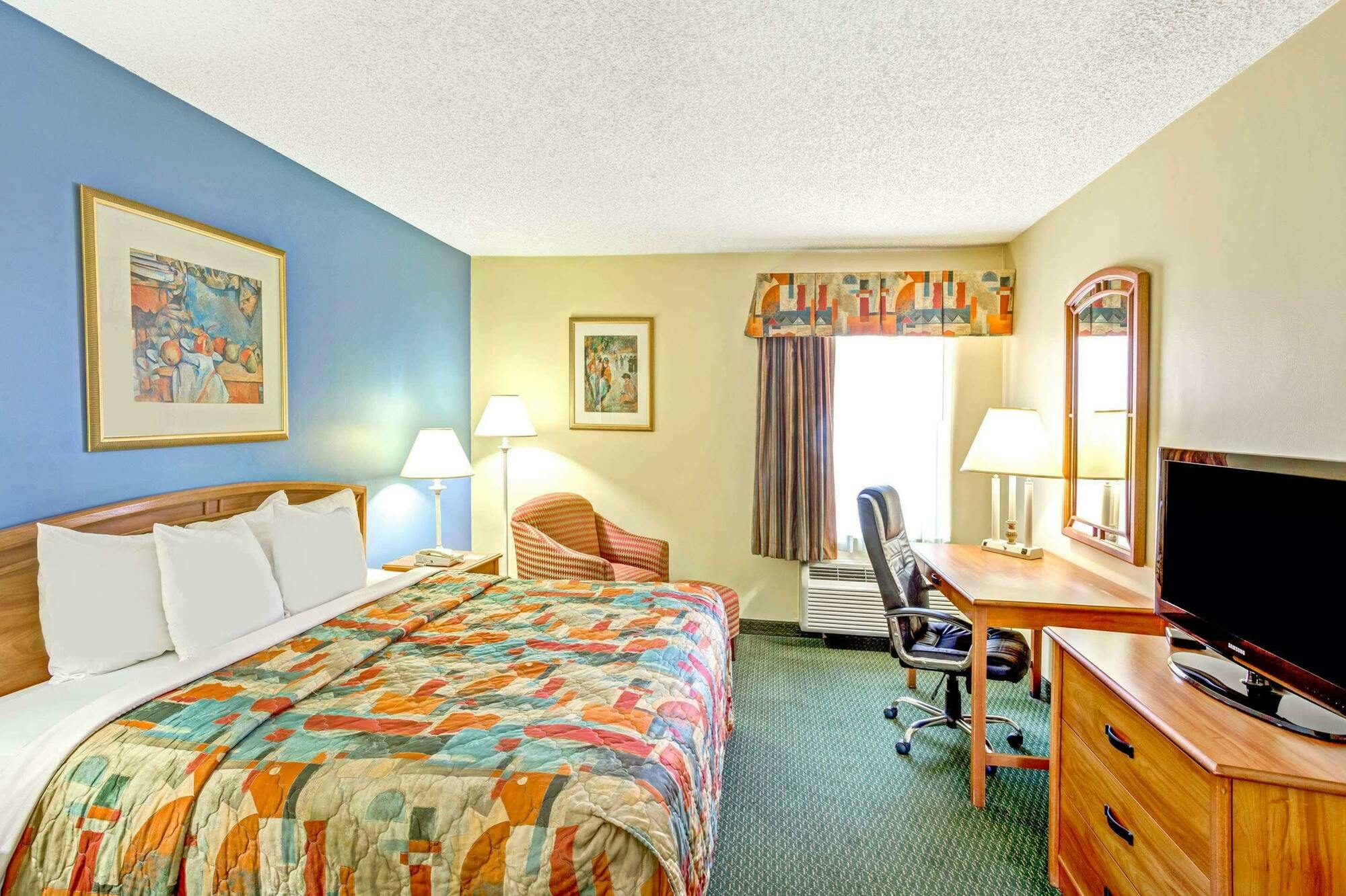 Days Inn By Wyndham Raleigh-Airport-Research Triangle Park Morrisville Exterior photo